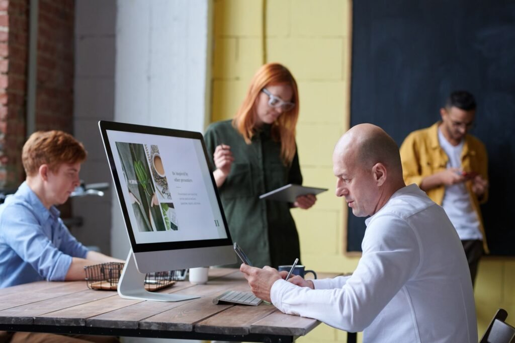 Feed Flow - https://www.feedflow.us/seo-website-multiple-services/